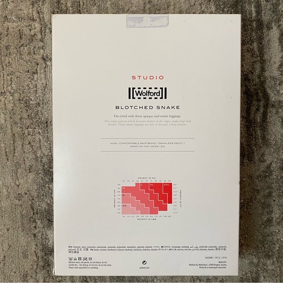 BNWT Wolford Blotched Snake Leggings - Picture 4 of 5